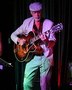 Image of Arthur Knapp