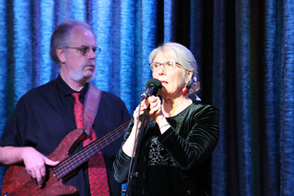 Image of Mark Dodge and Peggy Wendel of Swingnuts Jazz